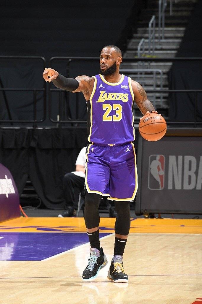  戈贝尔防守建功森林狼力擒快船收获三连胜